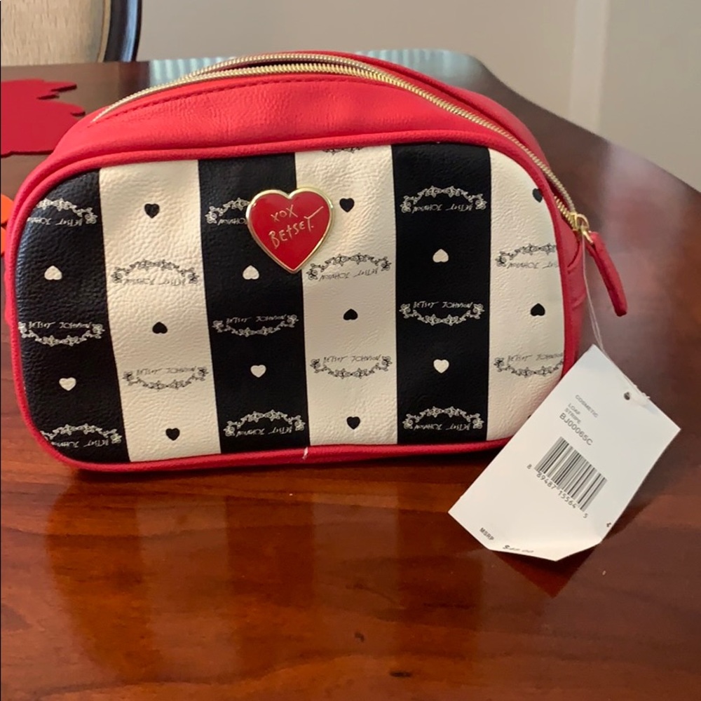 Makeup bag